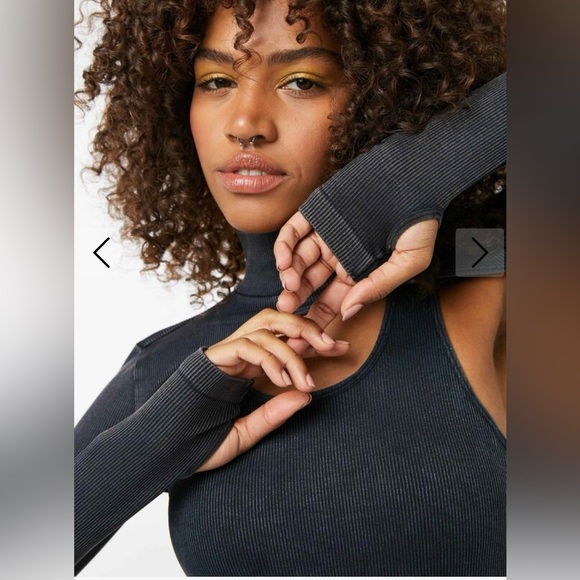 New Ardene 3pc Move Athletic Set - Picture 2 of 15